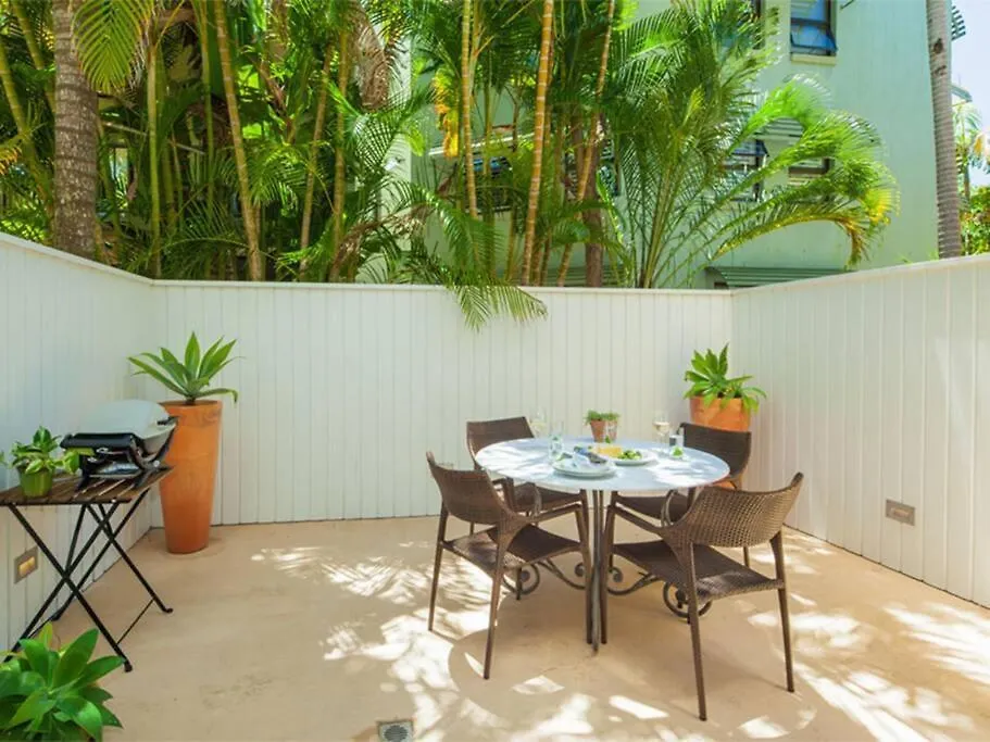 Apartment Coastal Serenity At Little Cove Noosa Heads